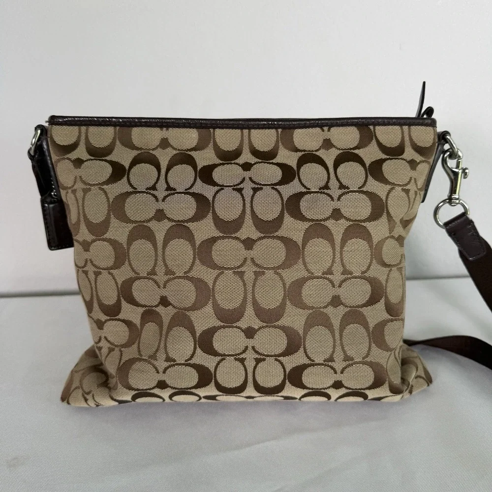 Coach Shoulder Bag‎ F28502 Signature Stripe Brown Canvas Leather Crossbody Y2K